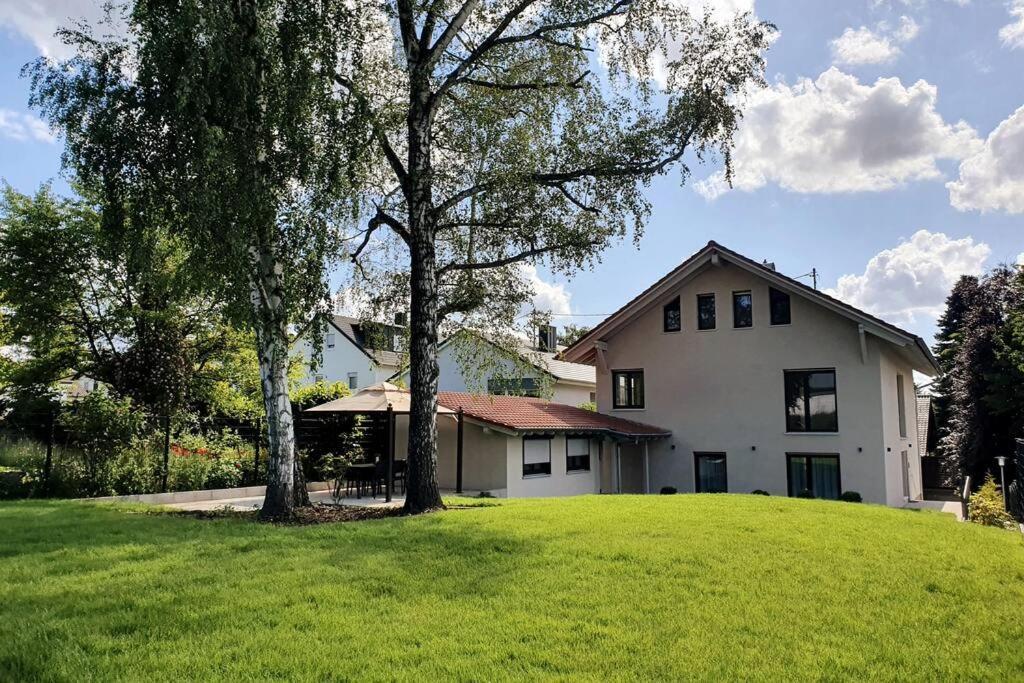 BlumenRaum - Ferienwohnung In Karlsruhe Exterior foto